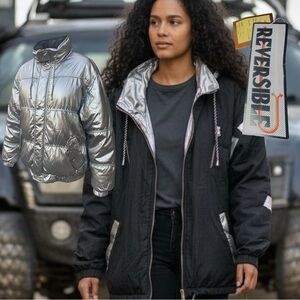 Y2K Womens NWT Cold Weather Jacket Reversible Black Silver Puffer Winter SZ M